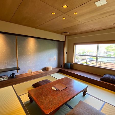 Ryokan Oomuraya Ureshino Exteriör bild